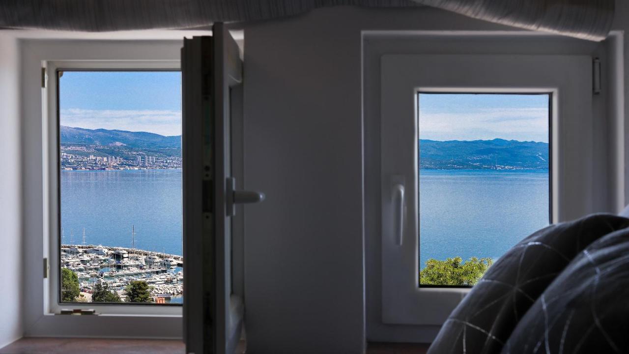 Sea View Apartment In Icici Exterior photo