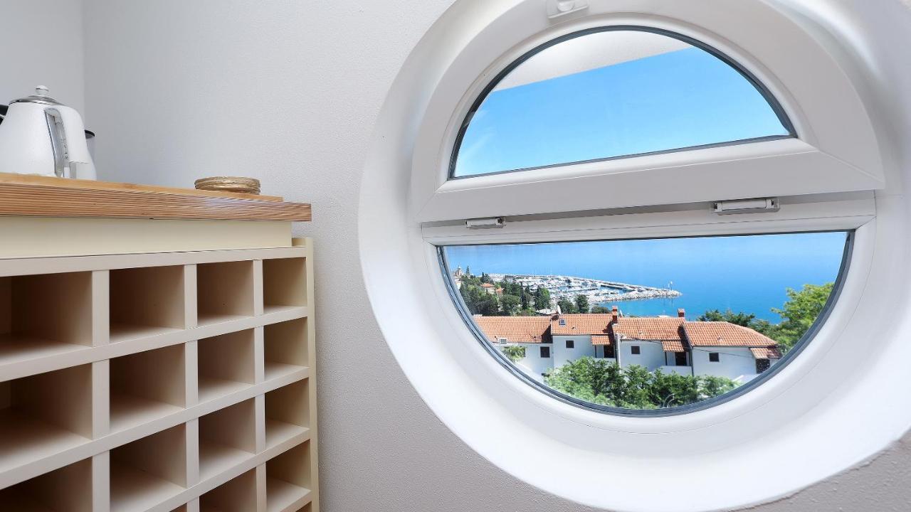 Sea View Apartment In Icici Exterior photo